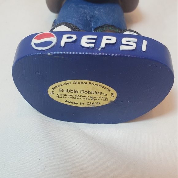 Kevin Garnett Minnesota Timberwolves Vtg 1990's Bobblehead Pepsi Rainbow Foods - Picture 10 of 10